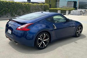 Voitures de sport 370Z SporrtTourring d'occasion 2020 - Product Image 2