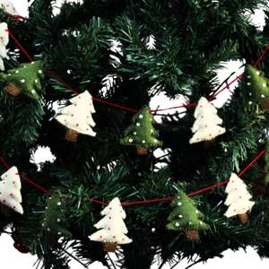 Guirlande d'arbre en feutre de luxe faite à la main, écologique, blanche/verte, décoration de Noël d'intérieur - Product Image 1