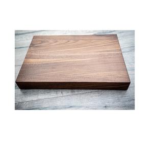 Grande planche à découper en bois avec finition brune idéale pour couper les tranches et servir - Product Image 5