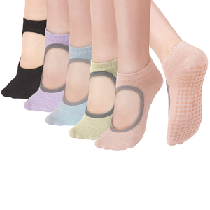 Calcetines antideslizantes bonitos de algodón para mujer con logotipo personalizado de fabricante al por mayor - Product Image 6