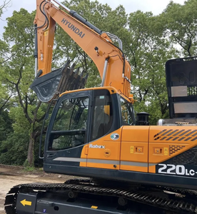 Excavatrice Hyundai 220 d'occasion, 22 tonnes, prix avantageux, à vendre. - Product Image 6