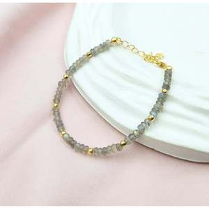 Bracelet élégant en cristal de labradorite plaqué or 18 carats, accessoire de mode - Product Image 2