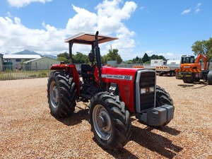 Tractor MF, Equipo Agrícola 4x4, Tractor Massey Ferguson 290/385 Usado para Agricultura, Súper Disponible a Precios de Mayoreo Económicos - Product Image 3