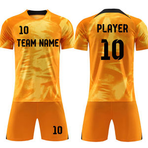 Maillot de football respirant imprimé de couleur jaune, service OEM sur mesure, maillot de football de haute qualité pour hommes - Product Image 1