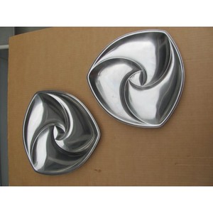 Ensemble d'assiettes de service en aluminium inoxydable moderne du milieu du siècle Design allemand vaisselle en métal ustensiles de cuisine décor à la maison - Product Image 2