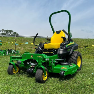 2023 John Deeree Z920M Tondeuse à gazon Zero Turn Riding Tondeuse à gazon - Product Image 1