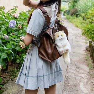 DUPAN Portachiavi in Peluche Morbido a Forma di Gatto Seduto, Ciondolo Fatto a Mano, Charm per Borse per Uso Quotidiano - Product Image 2