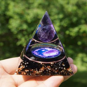 Vente en gros Fait à la main Obsidienne Noire Cristal Orgone Pyramide Améthyste Sphère Boule Pierre Précieuse Feng Shui Amour Protection EMF Positive - Product Image 1