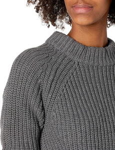 เสื้อสเวตเตอร์ผู้หญิงแบบขายส่ง ระบายอากาศได้ดี ผลิตตามสั่ง OEM สีและโลโก้ตามต้องการ คุณภาพพรีเมียม คอวี ป้องกันขนร่วง ป้องกันรอยยับ - Product Image 4