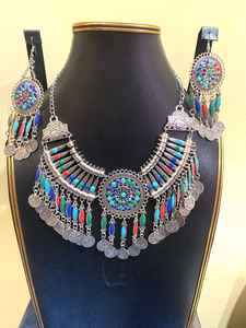 Ensemble de collier et boucles d'oreilles Tikka en acier inoxydable fait à la main, vintage, antique, Kuchi, pour femmes, tribal afghan, pour fiançailles - Product Image 2