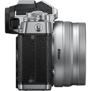Paquete de Cámara DSLR sin Espejo Z Fc con Lente de 16-50 mm, Tarjeta SD Extreme PRO de 64 GB, Bolsa para Cámara, Software de Edición, 4 Filtros, 64 GB Extreme PRO - Product Image 2