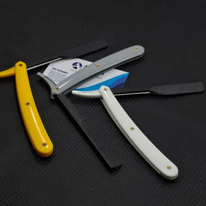 Professional <b>Straight</b> <b>Razor</b> with Plastic Handle Classic Barber Shaving <b>Razor</b> for Salon Home Use - Product Image 3