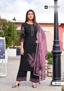 Vestido de diseñador nuevo y étnico para mujer, pantalón Kurti con estampado de rayón con estampado de organza Dupatta para ropa festiva e informal por exportación - Product Image 5