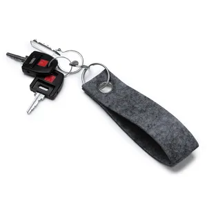 Portachiavi e Moschettoni Promozionali in RPET Steubenville: Gadget Ecologici dal Design Elegante - Product Image 3