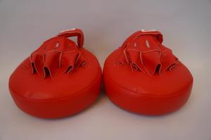 Manoplas de boxeo ganadoras de cuero naranja de la mejor calidad, diseño de logotipo personalizado, almohadilla de enfoque curva impresa, almohadilla de enfoque de boxeo - Product Image 2