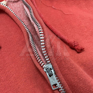เสื้อฮู้ดดี้ผ้าฟลีซคุณภาพสูง ปี 2025 ราคาขายส่ง ผลิตในปากีสถาน สำหรับผู้ชาย ฤดูหนาว รับสกรีนโลโก้ เป็นมิตรกับสิ่งแวดล้อม ระบายอากาศได้ดี - Product Image 6