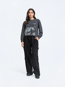 Sweatshirts décontractés pour femmes de qualité supérieure, 100% polyester, imprimés sur mesure, respirants, élégants, pulls, vente en gros OEM/ODM - Product Image 3