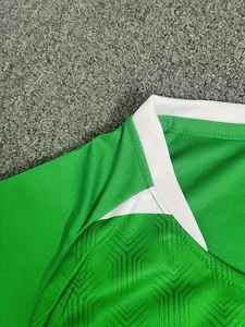 ชุดกีฬาฟุตบอลน้ำแข็งออกแบบโลโก้ได้ตามต้องการ - Product Image 3