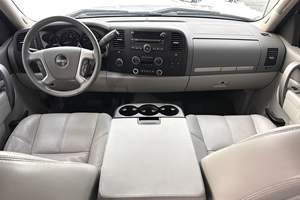 GMC SIERRA 2500HD SLE 4X4 2010 USADO, Volante a la Izquierda/Derecha - Product Image 6