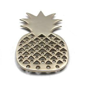 Hot Selling Table Decoration Aluminum <b>Trivet</b> With Black Color Modern Stylish for Tabletop Home Decoration - Product Image 3