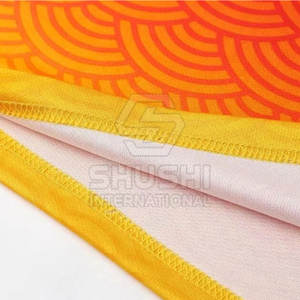 2025 Ensembles d'uniformes de football personnalisés de haute qualité en polyester 100% avec fonction de séchage rapide pour adultes unisexes - Product Image 6