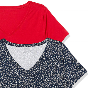 Camisetas de Mujer Lisas para Sublimación Personalizada, Corte Ajustado, Fabricación en Pakistán, Antiarrugas, Cuello en V, 100% Poliéster - Product Image 5