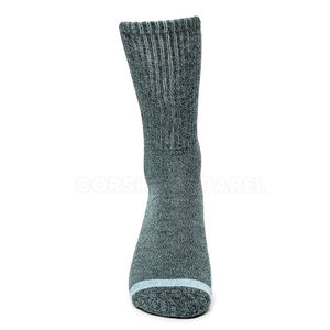 Nouvelles Chaussettes de Sport Respirantes pour Hommes 2025 – Logo Personnalisé, Vente en Gros, Service OEM/ODM, Design sur Mesure - Product Image 2