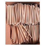 Tiges de bois de pin rondes naturelles sculptées en profondeur pour projets d'art et décoration murale DIY - 12 mm, 12 pouces - Approvisionnement direct usine