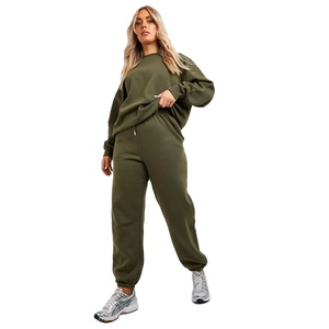 กางเกงวิ่งออกกำลังกาย260 GSM ขนแกะคุณภาพสูงสำหรับผู้หญิงสีเขียวมะกอกสไตล์สตรีทเชือกผูกปากถุงแบบแบนพิมพ์ลายฤดูร้อน - Product Image 1