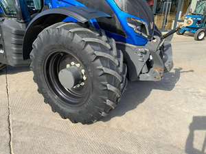 Tracteur diesel Valtra T194V 2018 neuf et d'occasion, robuste, 195 CV, usage agricole - Product Image 4