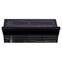 Console de mixage numérique en direct M32R avec Stagebox DL32, équipement audio live avancé