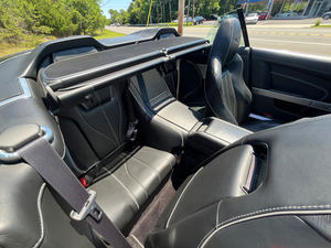 Super affaire ! Aston Martin Virage Volante Cabriolet RWD d'occasion 2012 - Product Image 4
