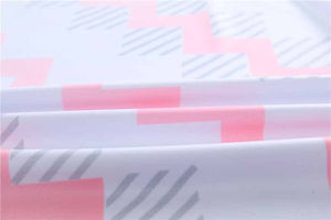 Conjunto de uniforme de fútbol de primera calidad para un juego cómodo, tejido transpirable ideal para sesiones de entrenamiento y eventos de equipo. - Product Image 3