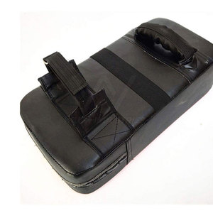 Durable <b>Muay</b> <b>Thai</b> Training <b>Pads</b> With High Quality Leather Surface Thick Padding And Adjustable Straps For Maximum Comfort - Product Image 2