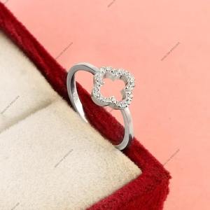 Anillo de compromiso de moissanita de plata esterlina 925 hecho a mano, anillo de clavo chapado en oro de 14 quilates con joyería de diamantes a precio mayorista - Product Image 5