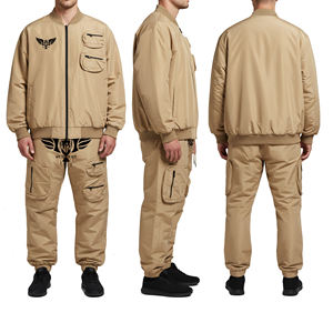 ชุดวินด์เบรกเกอร์แบบกำหนดเอง ชุดสองชิ้น กางเกงคาร์โก้พร้อมกระเป๋า ชุดแจ็คเก็ตซิป แจ็คเก็ตไนลอนซิป ชุดวอร์มมีกระเป๋าหลายช่อง ชุดวินด์เบรกเกอร์ - Product Image 1