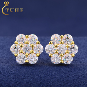 Boucles <span class=keywords><strong>d</strong></span>'Oreilles Puces Diamant « Éclat Floral » en Or Blanc S925, Moissanite de Laboratoire, Forme Fleur, Tendance Homme Femme, Bijoux en <span class=keywords><strong>Argent</strong></span> 925, Luxe - Product Image 1