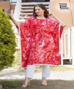 Western Wear Nouveau Designer Fantaisie Indienne et Pakistanaise Femme Kaftan Multi Couleur Tendance Toutes Tailles Disponibles en Vêtements Ethniques - Product Image 1