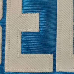 2025 New Season Designs Maillot de football américain avec numéros de nom d'équipe personnalisés Maillots de sport antibactériens respirants - Product Image 5