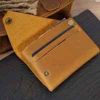 Dompet kulit sapi asli pria, bahan kulit sapi murni, dompet pria ringan tahan air