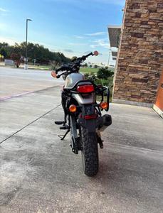 2023 ROY AL EN FIELD HIMALAYAN SCRAM 411 trasporto speciale a 2 posti con trasmissione a 5 marce - Product Image 6