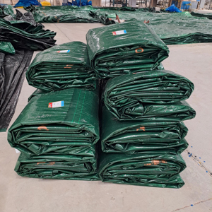 Tela de lona de PE de calidad virgen para puestos de mercado o cubiertas de toldos y uso de protección de equipos disponible a la venta desde India - Product Image 1