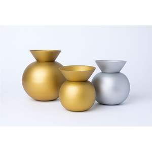 Jarrón de Metal con Acabado Óxido Geométrico Abstracto, Maceta Alta de Hierro Hecha a Mano de Lujo para Decoración de Interiores de Estilo Nórdico - Product Image 2