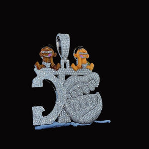 Colgante Hip Hop de Lujo con Incrustaciones de Moissanita de 25 Quilates, Chapado en Oro sobre Plata de Ley, Inicial Personalizada, con Acabado en Oro Rosa - Product Image 4