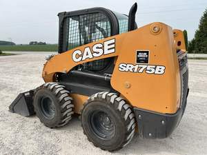 2025 Case SR175B Minicargador - Product Image 6