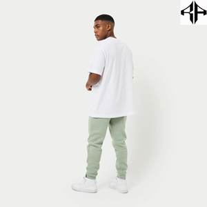 Camiseta OEM/ODM 100% de algodón con cuello redondo para hombre, diseño sólido con patrón 230 GSM, tela de punto, camiseta estampada en blanco, lote abastecido - Product Image 4