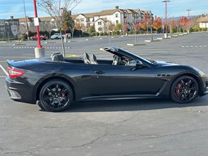 Offre exceptionnelle : Maserati GranTurismo MC Cabriolet 2013 d'occasion, propre et prêt à être expédié - Product Image 3