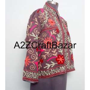 Veste courte brodée artisanale en cotrise, manteau d'hiver ethnique, vêtement d'extérieur traditionnel écologique et respirant en coton pour les fêtes - Product Image 4