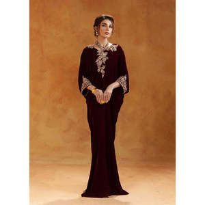 ชุดจาลาบียะห์ปักลายกำมะหยี่สุดหรู ดีไซน์แฮนด์เมด สำหรับการแต่งกายที่เรียบร้อยและมีสไตล์ ทรงเข้ารูปพร้อมระดับเอวตามธรรมชาติ - Product Image 1