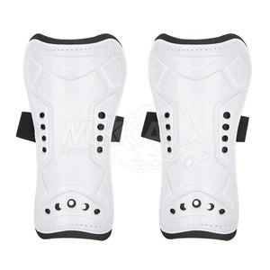 Nouvelle arrivée Protège-tibias de la meilleure qualité Protège-tibias en gros Vente à chaud Protège-tibias pour hommes à vendre - Product Image 1